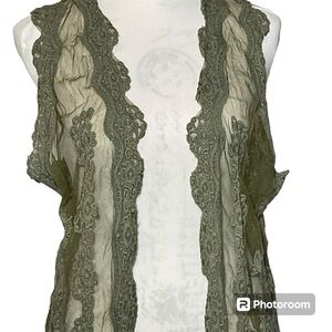 I‎ Joah Olive Sz S Duster, Cover-up, Outer Layer, Well-Loved Embroidered Beauty